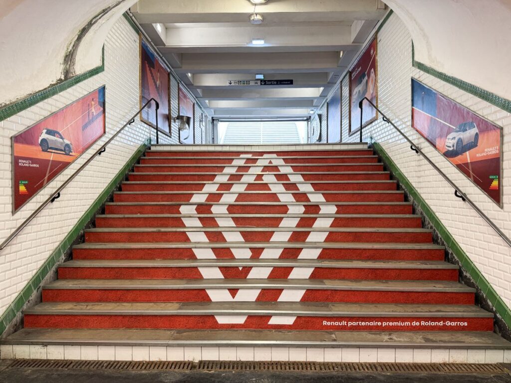 Publicité Renault metro event 4