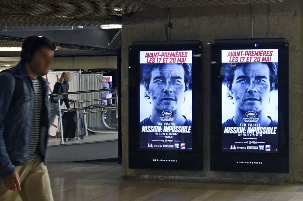 Publicité mission impossible gare 2