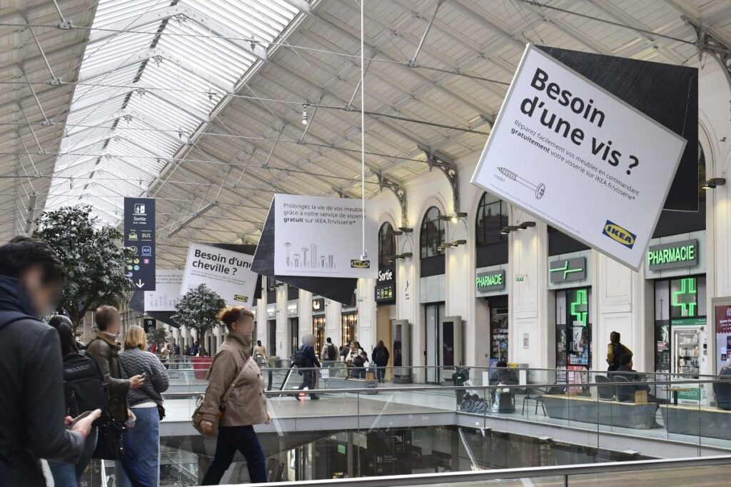 Publicité Ikea Gare Paris 1