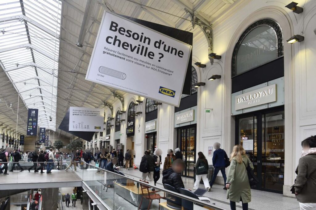Publicité Ikea Gare Paris 2