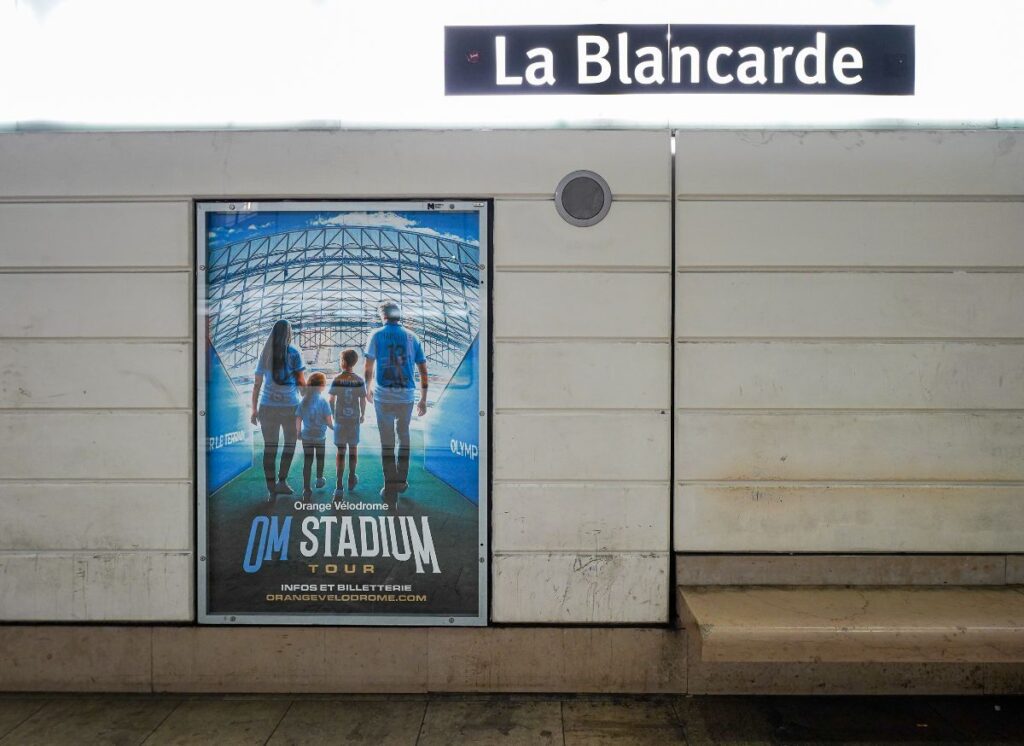 Publicité OMSTADIUM metro marseille 4