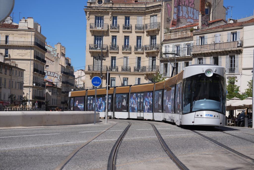 Canal+ - MARSEILLE Tramway 16 Baies + 14 portes - Septembre - 597160 (22)