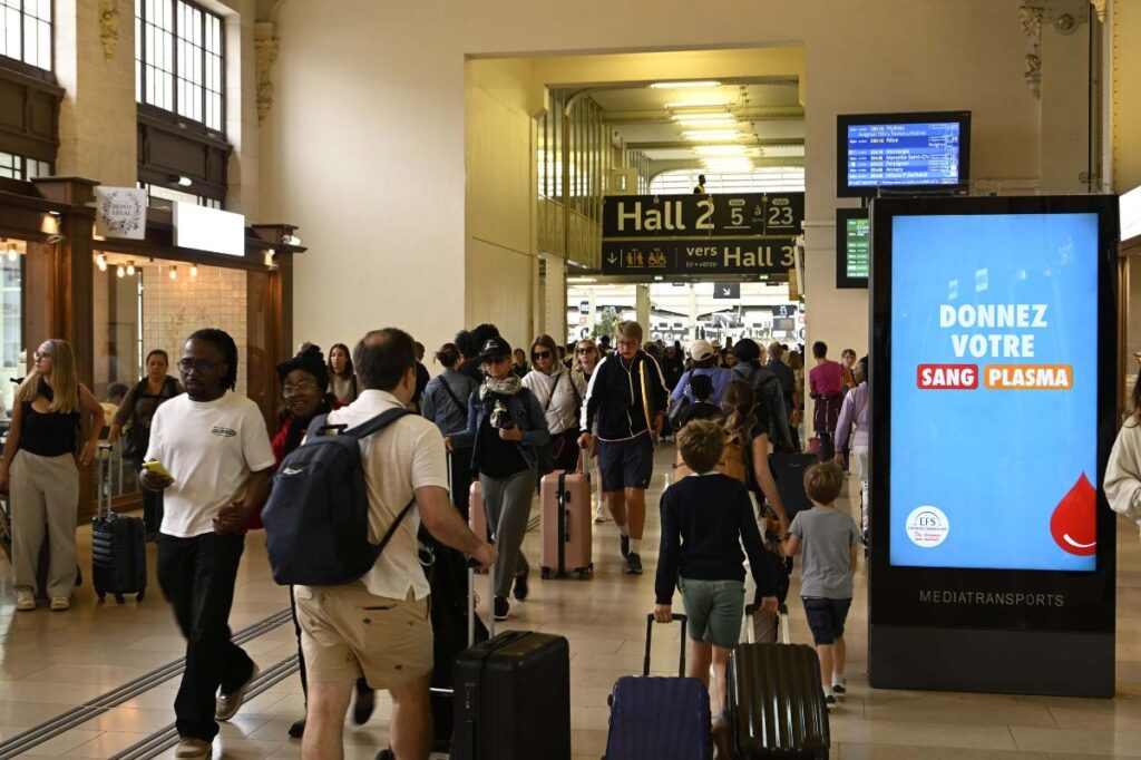 Publicité EFS programmatique Paris 1