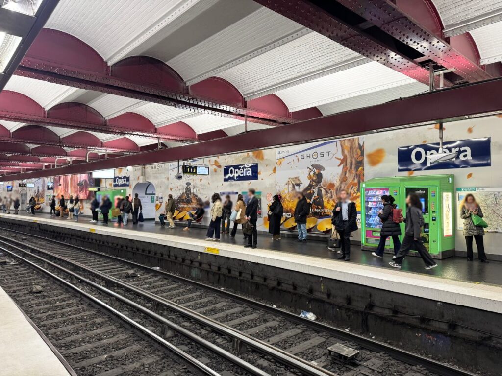 Publicité Event Ghost metro paris 3