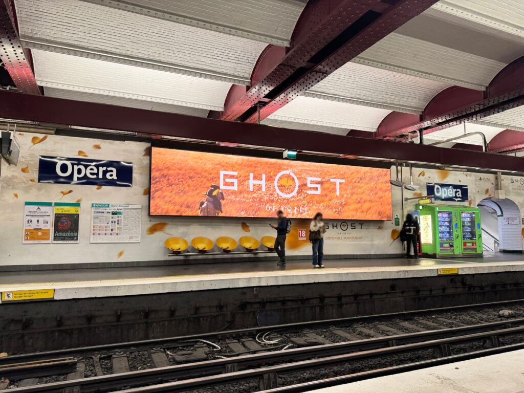 Publicité Event Ghost metro paris 5
