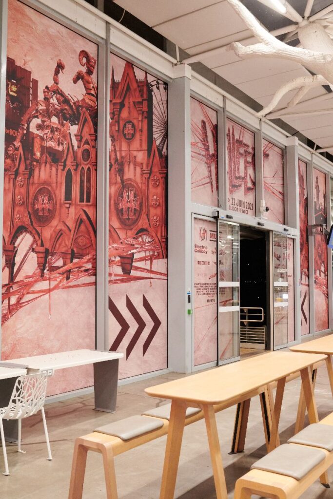 Publicité Event Hellfest Gare Nantes 11