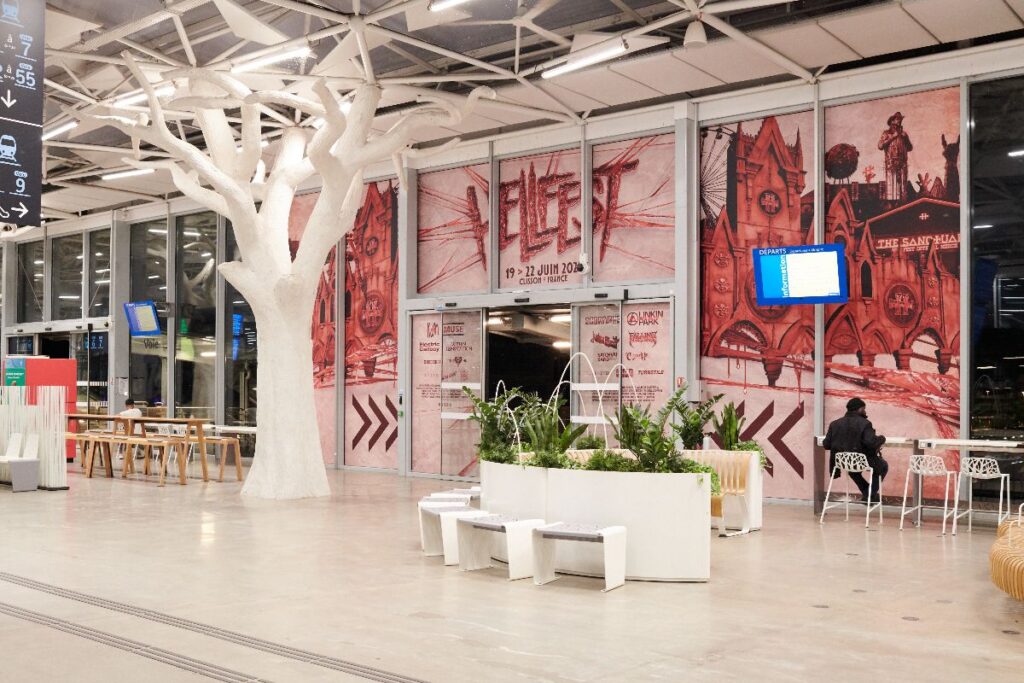 Publicité Event Hellfest Gare Nantes 13