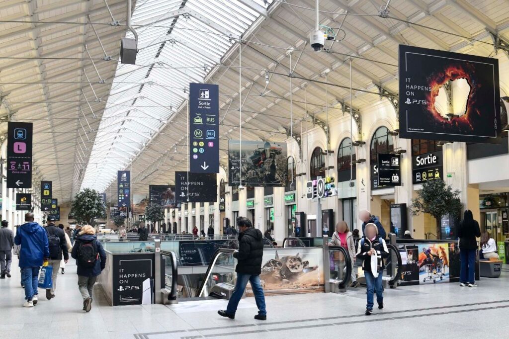 Publicité Playstation Paris Saint Lazare 4