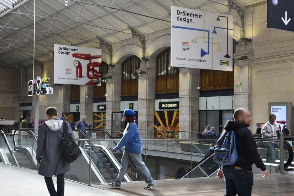 Publicité Ikea gare paris 4