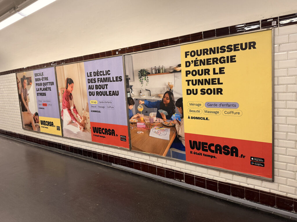 Publicité WeCasa metro paris 2