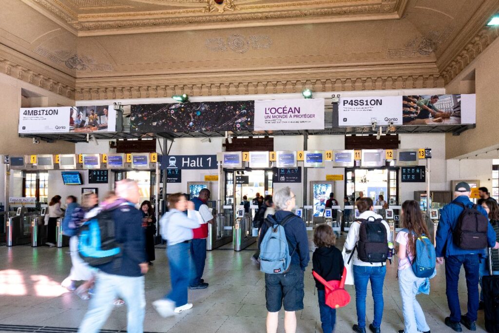 Publicité event gare Nice