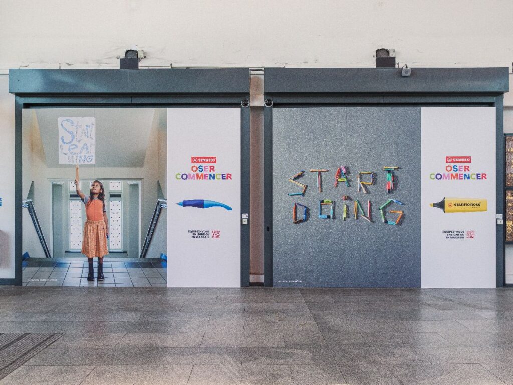 Affichage publicitaire événementiel dans la gare de Lyon Part Dieu
